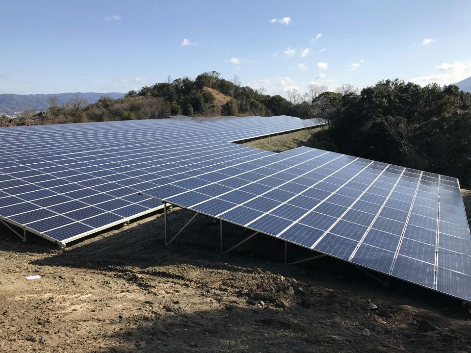 太陽エネルギー地面プロジェクト 856 kw